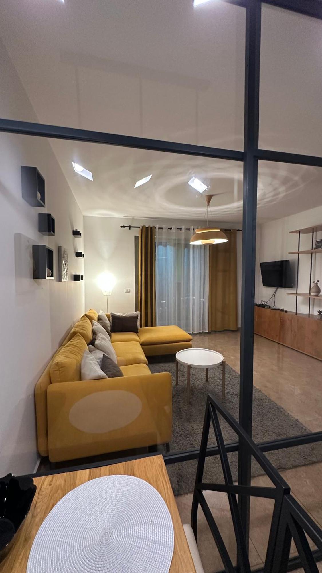 Apartment Ambasador 3 Tirana